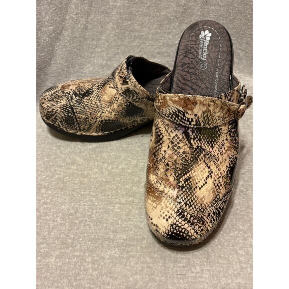 Rocky 4Eur Sole Size 10-10.5 Serpentine Clogs Women’s Shoes Excellent Condition - Picture 4 of 10